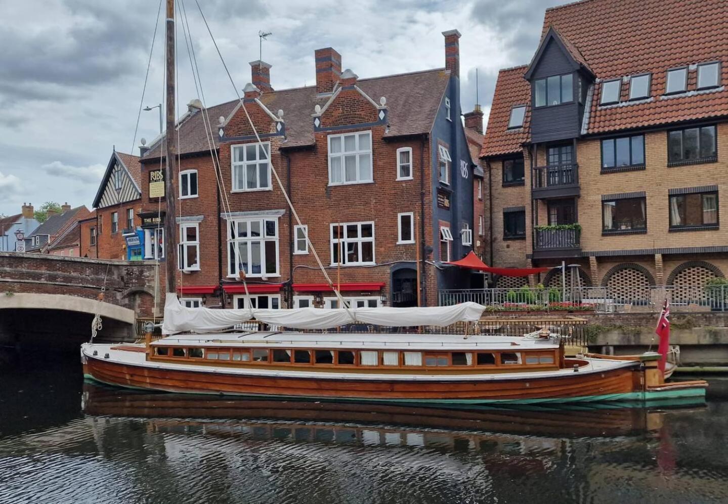 Tradesmencontact Workers Inn Norwich Exterior photo